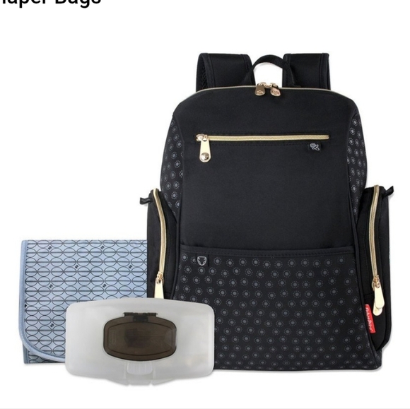 Fisher-Price Fashion diaper backpack Black With Pad And Wipes Holder - Picture 1 of 11